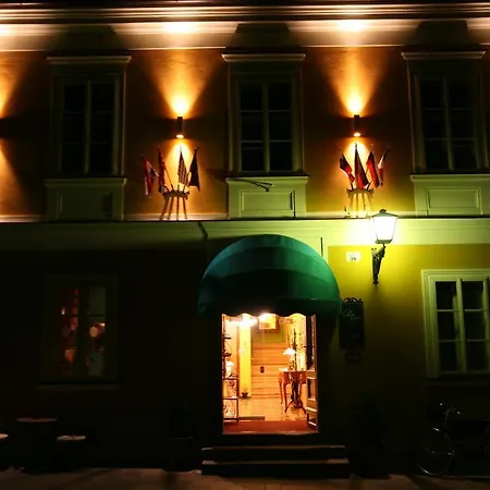 Park Hotel 3*